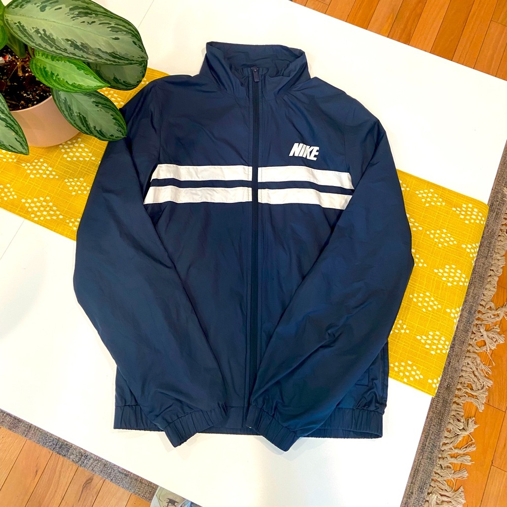 Nike windbreaker